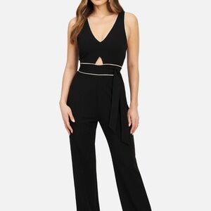 Bebe Knit Crepe Front Cutout Jumpsuit Black/White M Edgy Sexy Date Night Party